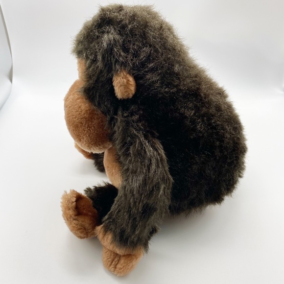 Vintage Dakin 1982 Stuffed Gorilla 13” Plush - Picture 4 of 9